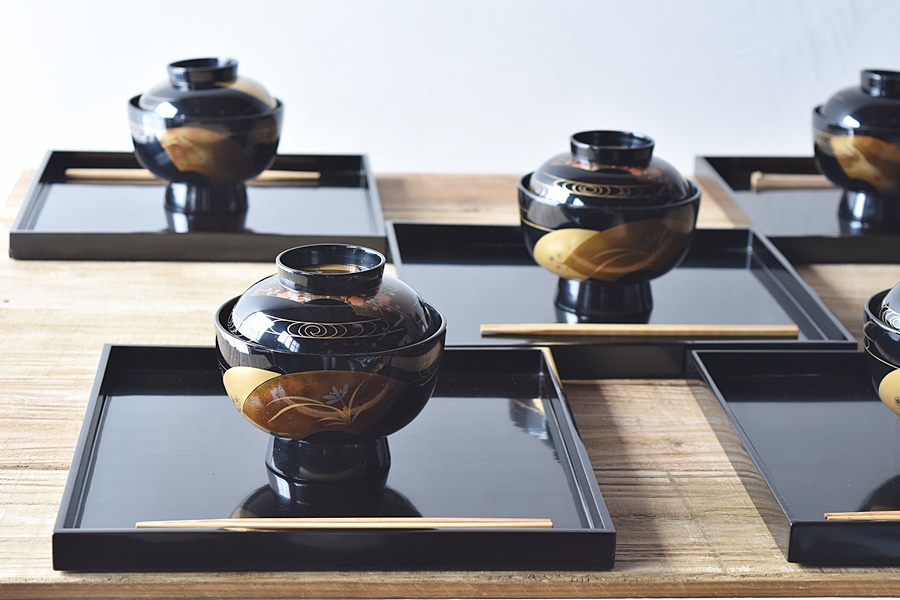 輪島塗 扇面蒔絵 松竹梅蘭菊 流水 雑煮椀 5客セット - 生活骨董と古布