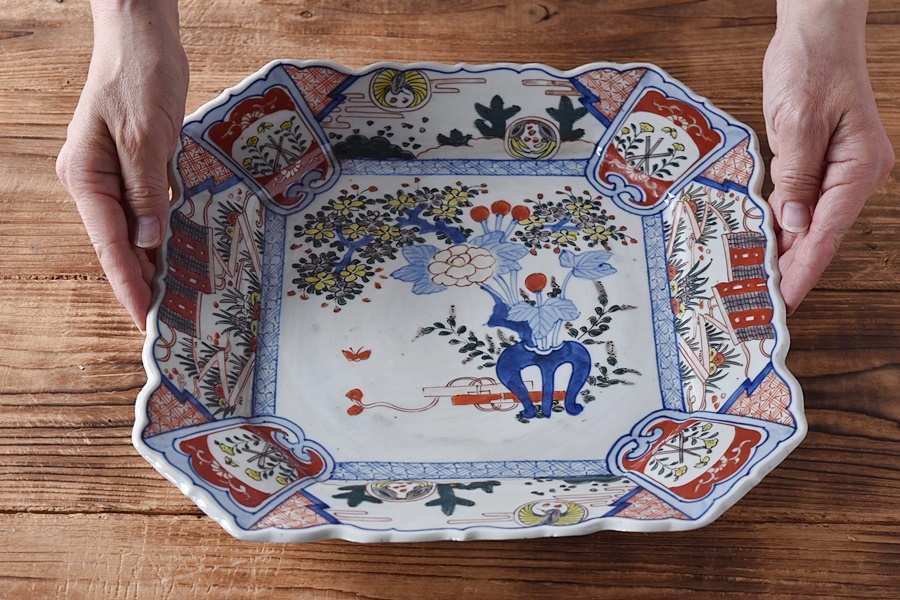 伊万里 草木文 色絵 かぶと大皿 [B31438] 【公式通販】