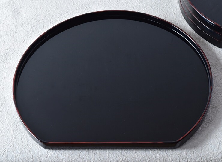 未使用 懐石道具 輪島塗 木製黒真塗 胴張膳 内朱縁 半月