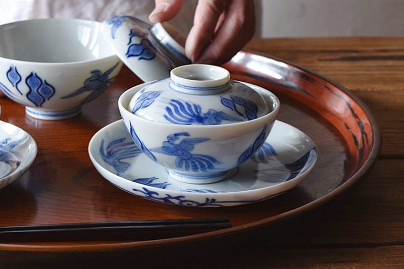 通り物 平戸焼 染付 鳳凰よろけ模様 櫻井製 蓋茶碗 その二 - 生活骨董