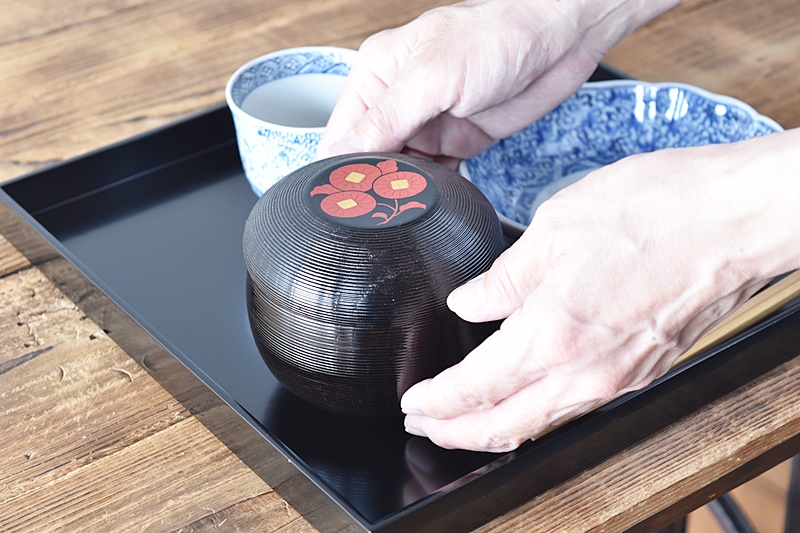 天然木製漆塗 アソベ光石謹製 菊花蒔絵 小倉椀 5客セット - 生活骨董と