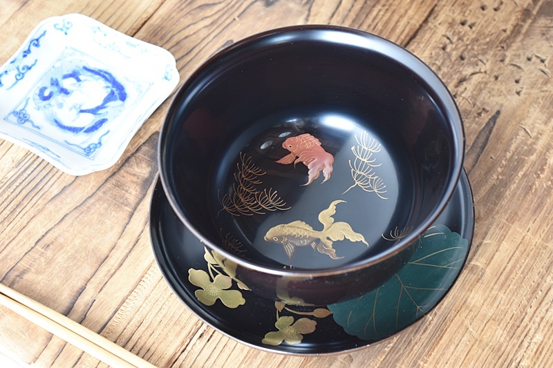 彩葉】 時代 漆塗 金盛蒔絵 螺鈿 蝶 盃洗一対 酒器 箱入 iD7