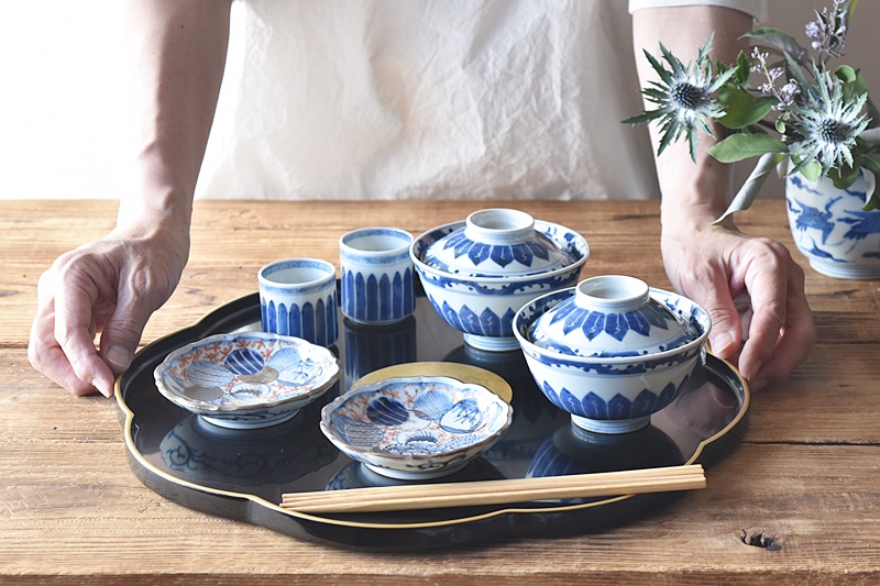 伊万里 染錦 丸紋 牡丹 輪花型小皿 2客セット - 生活骨董と古布の