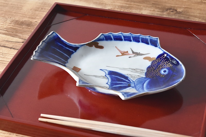 古伊万里網目文染付鉢鯉皿