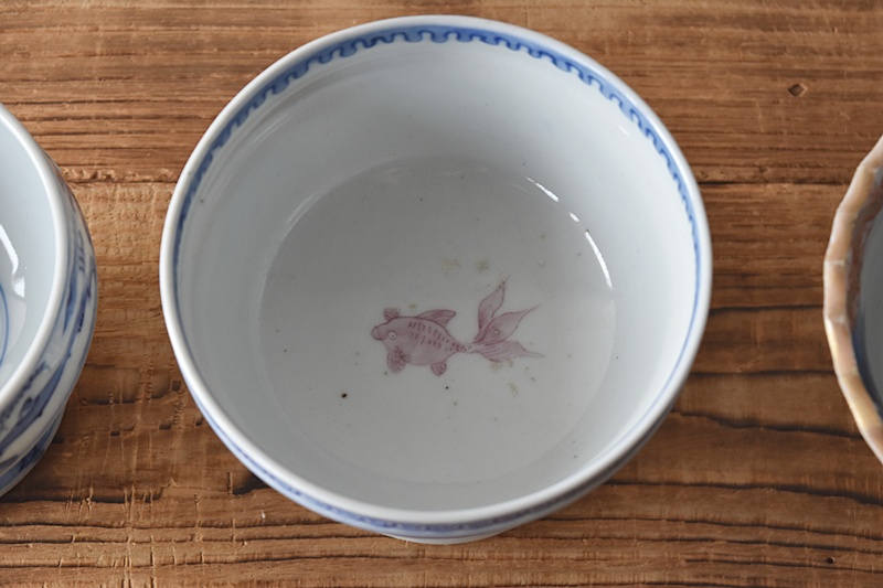 古伊万里 色絵 窓抜 葡萄に栗鼠 亀甲文 そば猪口 陶磁器 :: 古伊万里