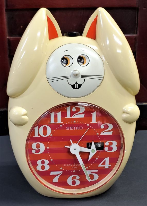 セイコー・アラームクロック【とぼけた感じの、うさぎ】昭和40年代