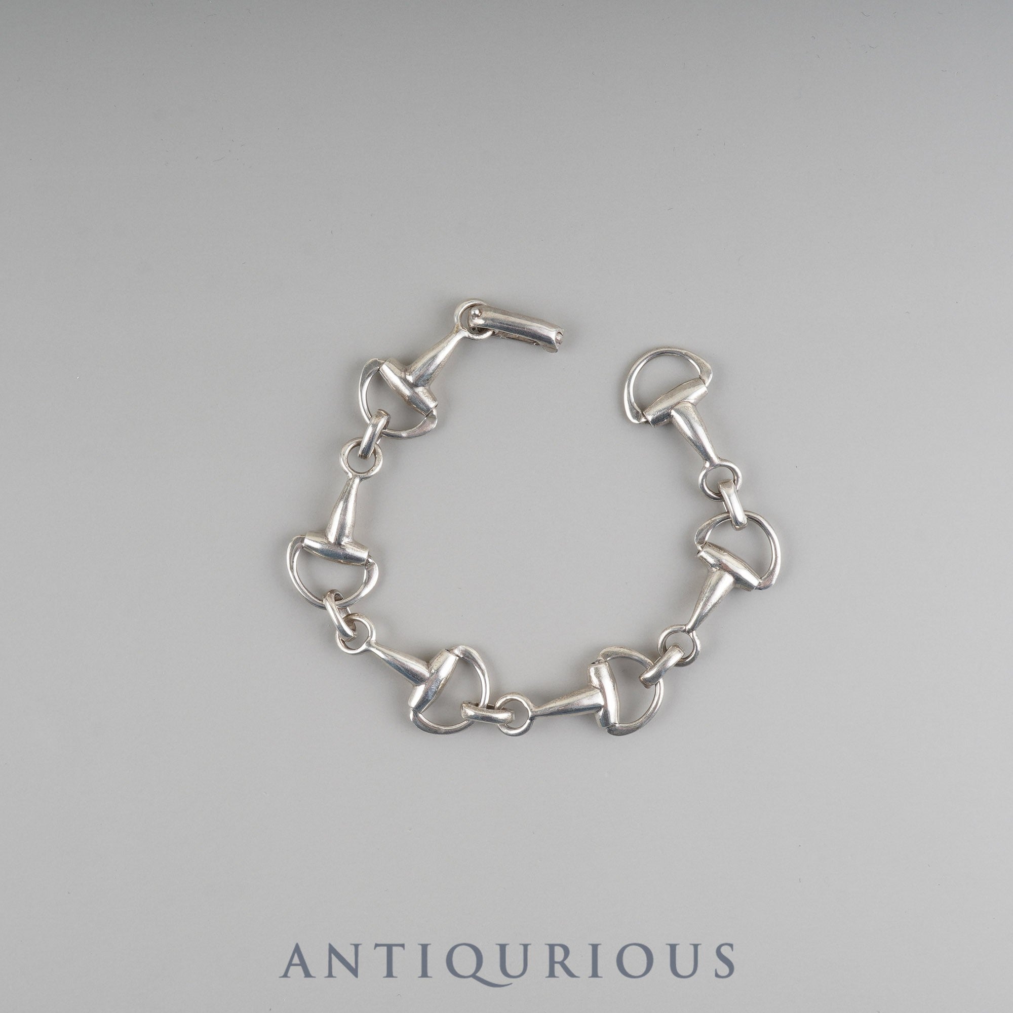 GUCCI シルバー ロゴチャーム ブレスレット SV925 スターリング GUCCI