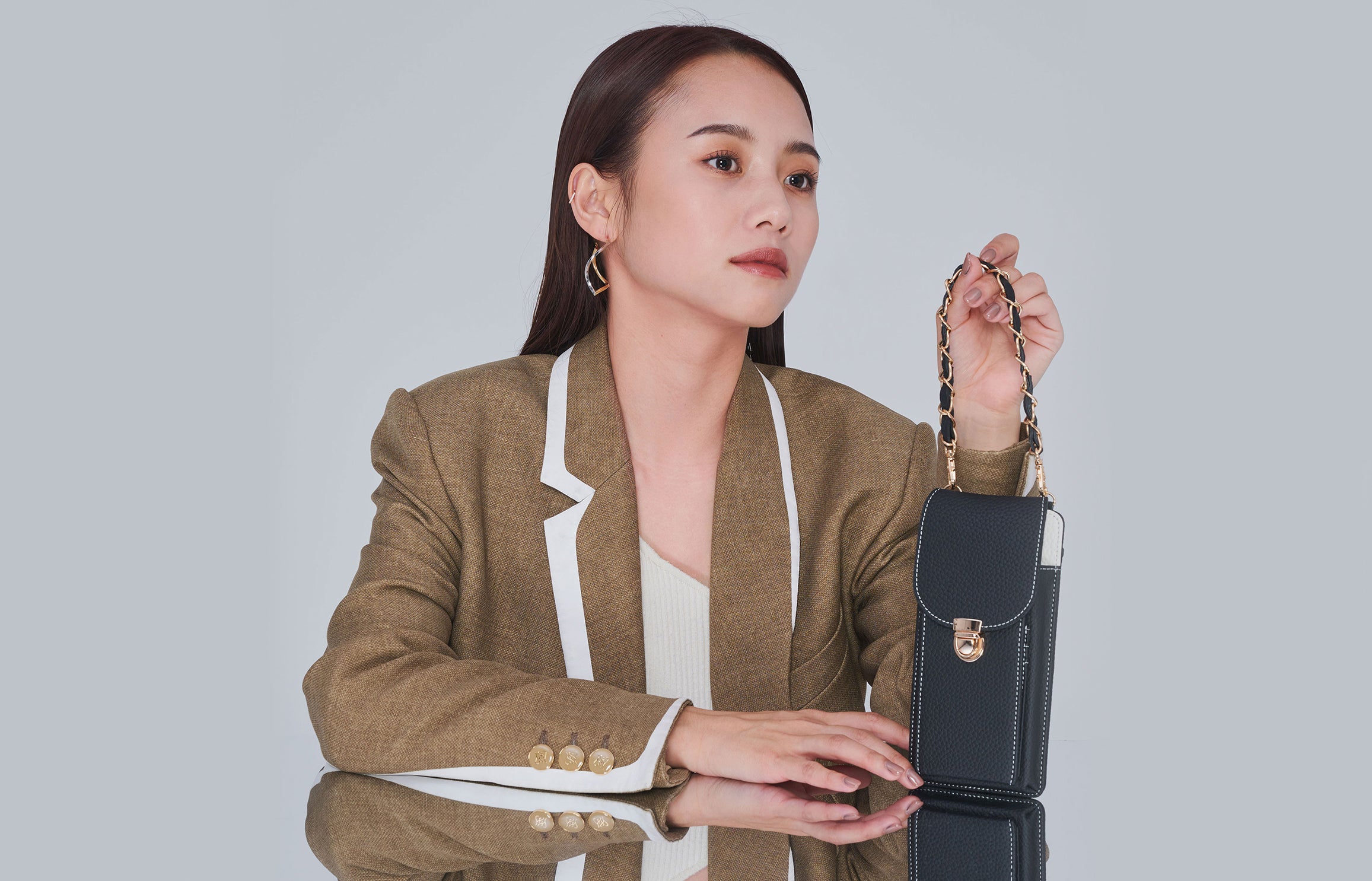 A SCENE AOIIHARA iPhoneケース スマホバッグ 【公式通販】