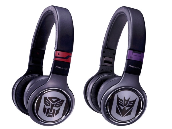 限定予約販売のトランスフォーマー仕様「Pioneer SE-MX8-K」登場