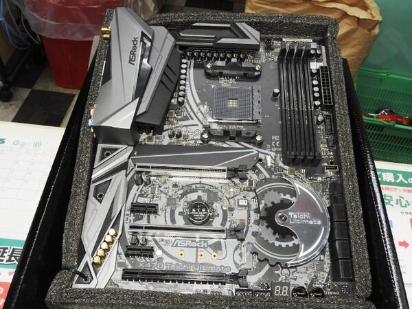 ASCII.jp：ASRockのX470搭載ハイエンドマザー「X470 Taichi Ultimate