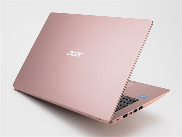 ASCII.jp：ピンクでかわいいノートパソコン 女性編集者が本音レビュー