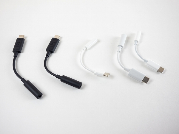 ASCII.jp：Xperia XZ3も含めた「イヤホン用アダプター増えすぎ問題」