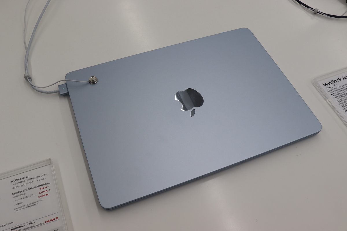 13インチMacBook Air スカイブルー Apple MacBook Air 13.6インチ