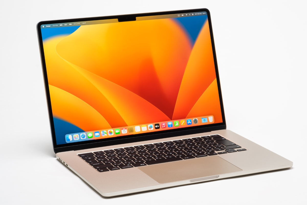 大幅値下げ中】Macbook Pro 15インチ (シルバー)