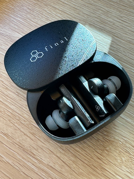 ASCII.jp：発売直後、finalの新完全ワイヤレス「ZE8000 MK2