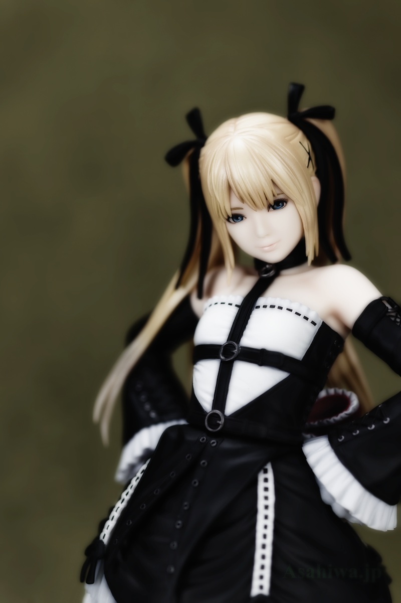 コトブキヤARTFX Jマリー・ローズDEAD OR ALIVE 5 LAST ROUNDよつばと