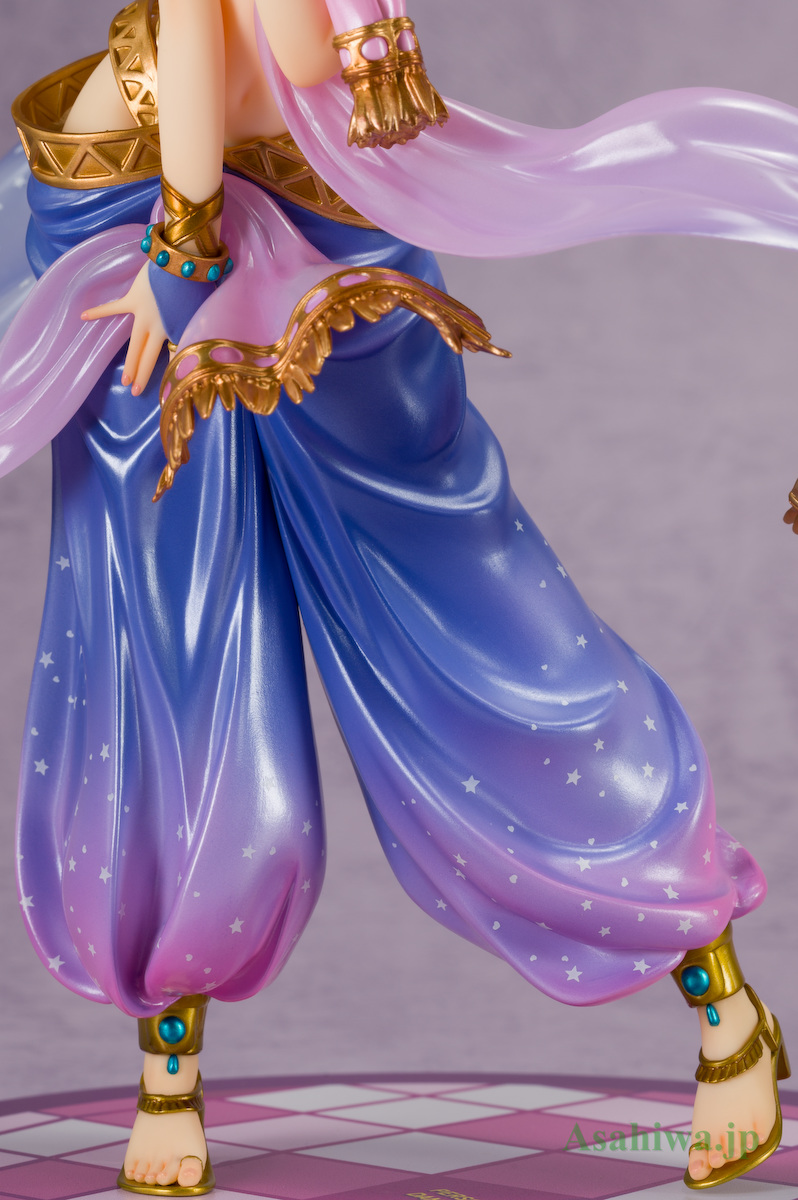 アクアマリン 久慈川りせ アラビアンアーマー 1/8 ペルソナ4 久慈川りせ