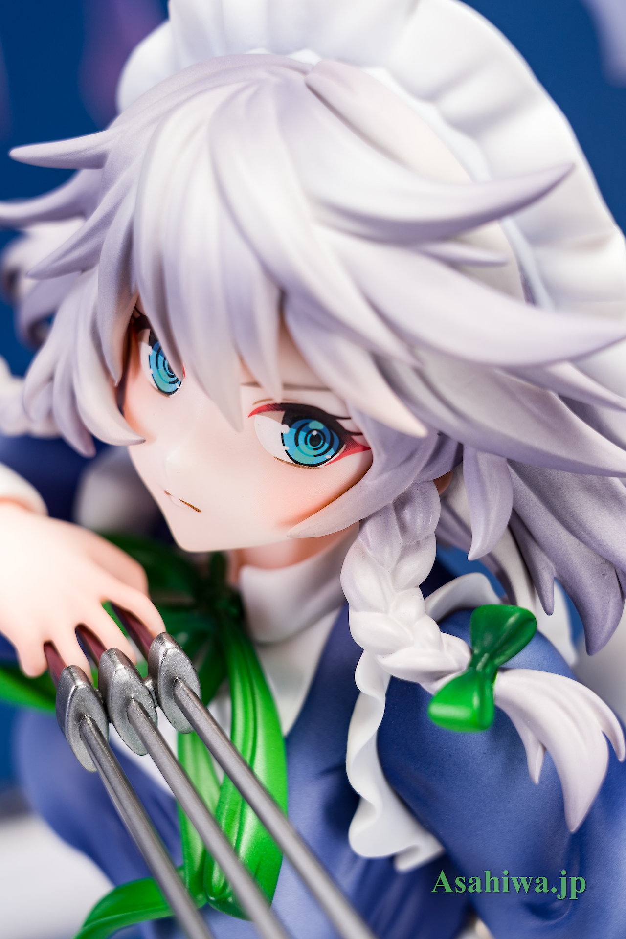 十六夜咲夜1/7完成品フィギュア emontoys