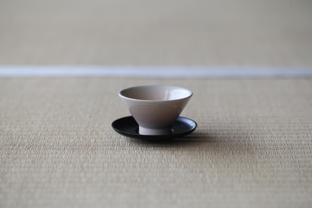 漆の茶托 S｜朝日焼 〜京都・宇治の茶陶 遠州七窯〜