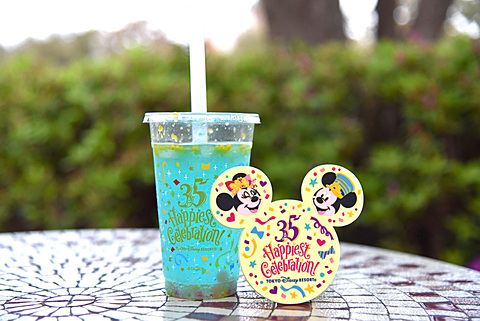 東京ディズニーリゾート35周年限定メニューとグッズ。“Happiest”な瞬間