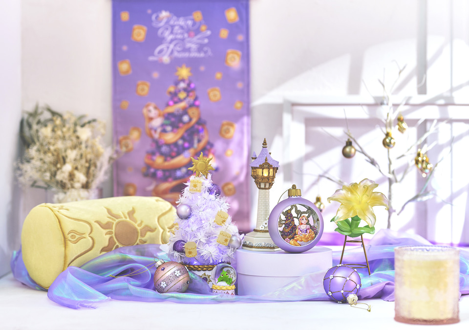 ラプンツェル LEDライト 10周年 ディズニーストア トップ 魔法の花