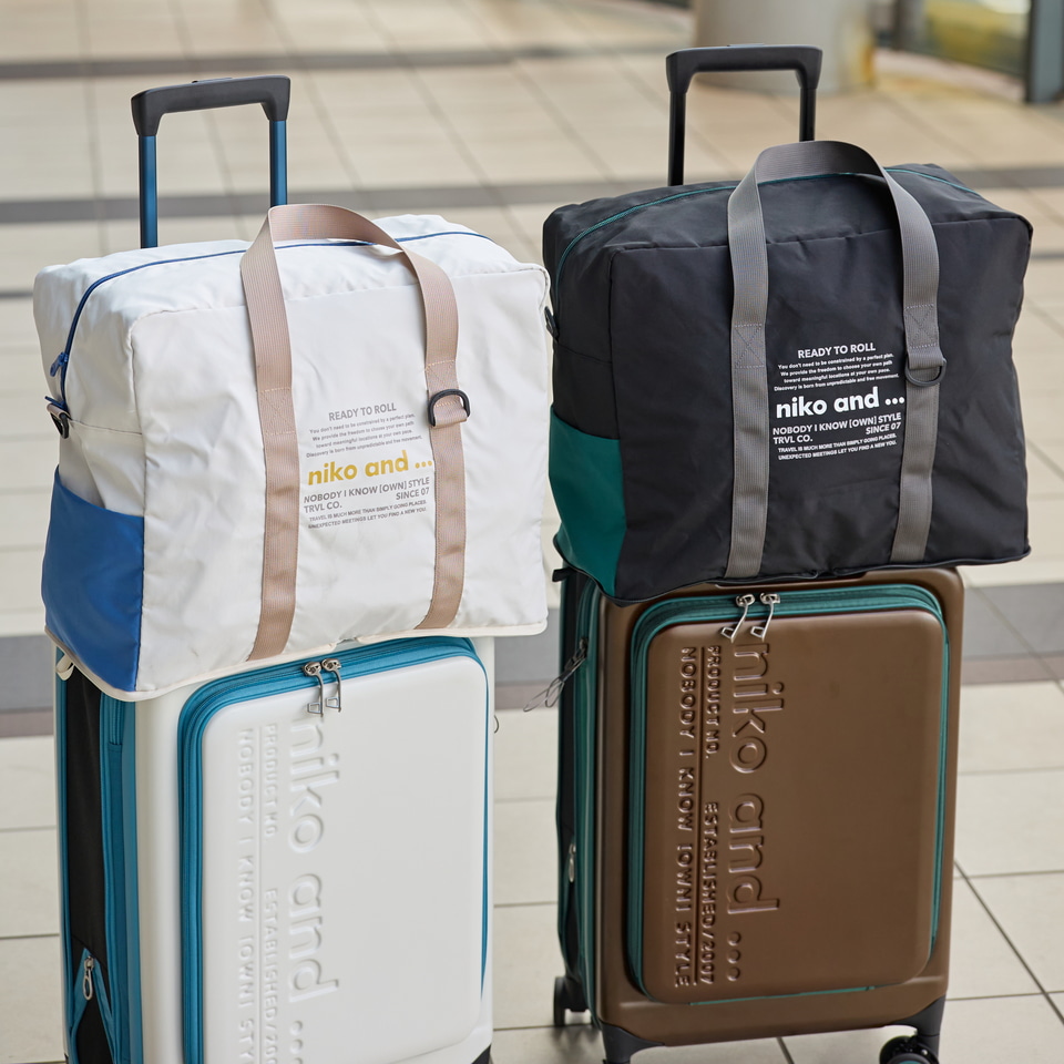 ニコアンドのキャリーケース、ダイヤルロック付きで1万4300円～。旅先