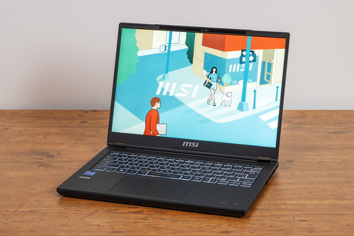 モバイルだけどパワフル。ビジネスPCはパワフルであってほしいという人