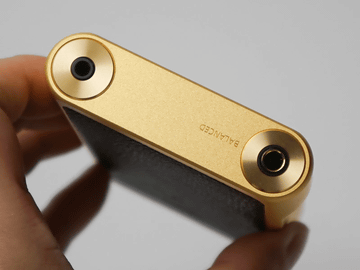 レビュー】超ド級の銅製か? 約12万円のノーマルか!? ウォークマンが