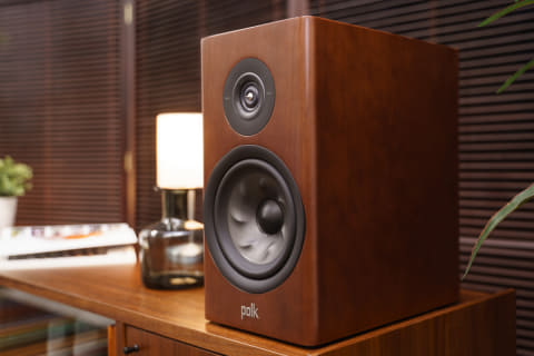 レビュー】“学生でも買える”を貫くPolk Audio 50周年スピーカー