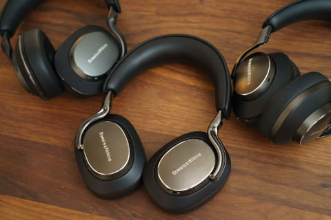 もうワイヤレスでいいかも」BTヘッドフォン1つの頂点、Bowers