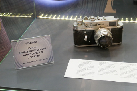 フォトキナ】ロシアデザインのデジタルレンジファインダー機「ZENIT M