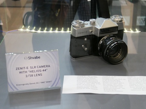 フォトキナ】ロシアデザインのデジタルレンジファインダー機「ZENIT M