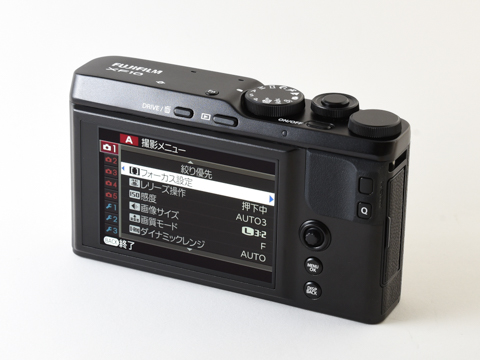 新製品レビュー：FUJIFILM XF10 - デジカメ Watch