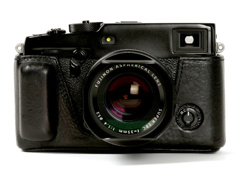 ARTISAN&ARTIST、「FUJIFILM X-Pro3」専用ボディケース - デジカメ Watch