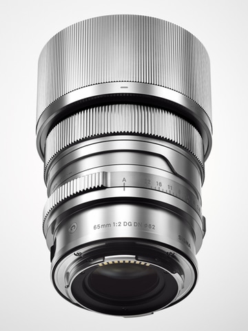 シグマ、金属素材で操作感にもこだわった「65mm F2 DG DN | C