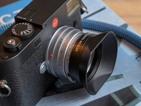 ライカ、1961年の初代ズミルックスM 35mmを復刻。“優れた描写性能と