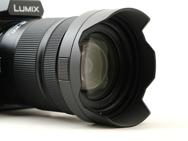 交換レンズレビュー：LUMIX S 28-200mm F4-7.1 MACRO O.I.S - デジカメ