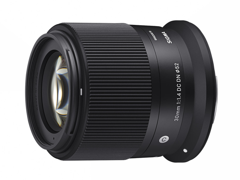 シグマ、キヤノンRFマウント用単焦点レンズの発売日を告知 - デジカメ