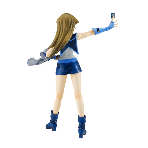 遊戯王GX」のヒロイン「天上院明日香」のフィギュアがメガハウスより