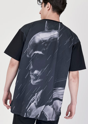 バットマン」とグラニフが初のコラボ！ Tシャツなど全11種のアイテムが