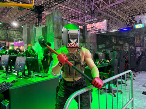 タルコフ」キラやタギラにシュターマン出現！ ダンベル20回以上で限定