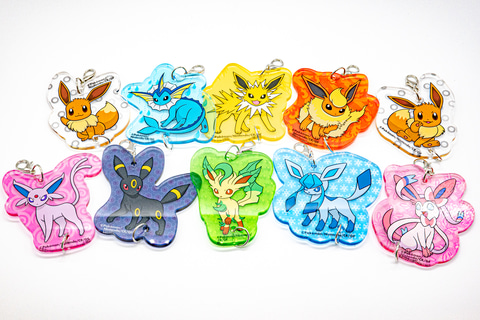 イーブイたちの小さな小箱 ポケモン イーブイズ ファミリーマート