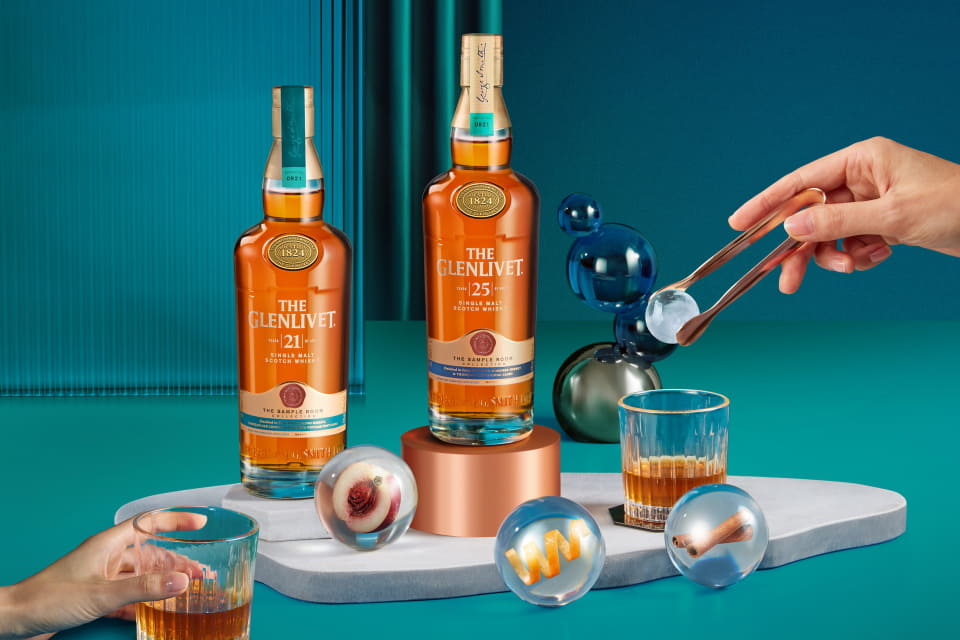 シングルモルトスコッチウイスキー「ザ・グレンリベット」、21年/25年