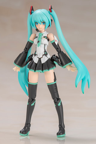 初音ミク」が「フレームアームズ・ガール」とコラボした手のひらサイズ