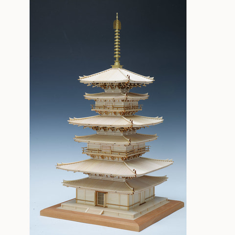 全高48cm、日本で最も美しい三重の塔「薬師寺 東塔」の木製組み立て