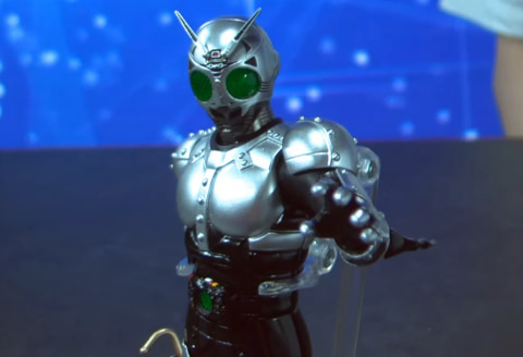 S.H.Figuarts（真骨彫製法） シャドームーン」10月に発売決定