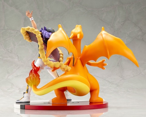 ポケモン剣盾」ダンデ＆リザードンのポケモンセンターオリジナル