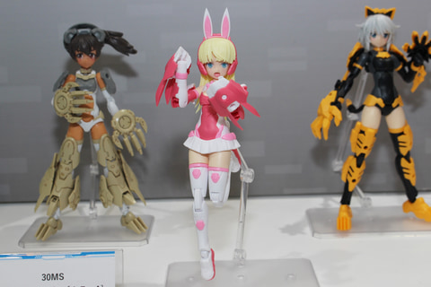 静岡ホビーショー】「30 MINUTES SISTERS」の新作は、双子の姉妹を思わ