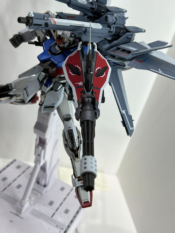 METAL BUILD ストライクガンダム」に待望のI.W.S.P.が登場！ランチャー