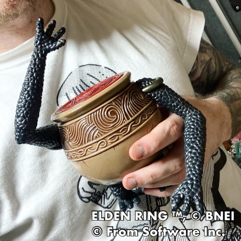 ELDEN RING」より“壺人”のソフビフィギュアが登場！ 7月24日開催の